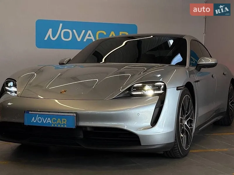 Porsche Taycan
