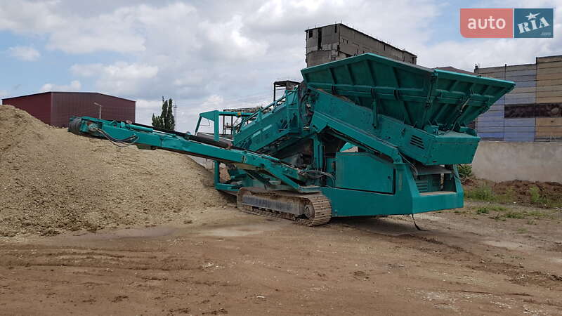 Powerscreen 1400