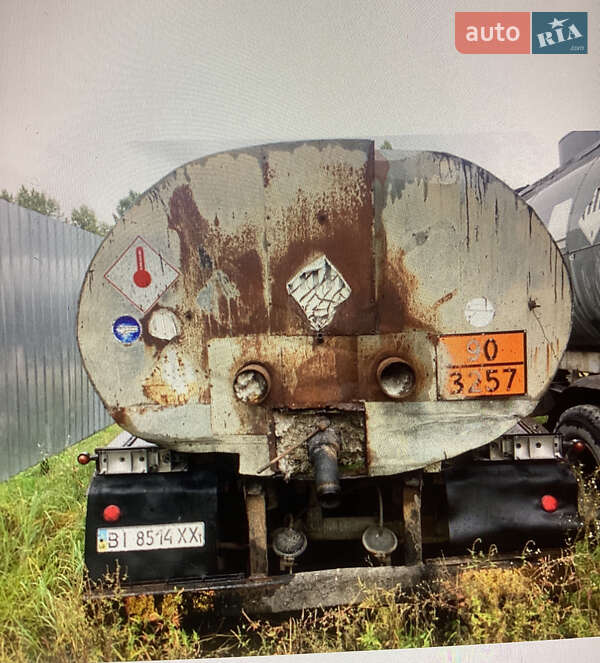 Цистерна напівпричіп ППЦ 28