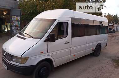 Характеристики Mercedes-Benz Sprinter Пригородный автобус