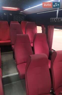 Характеристики Mercedes-Benz Sprinter Пригородный автобус