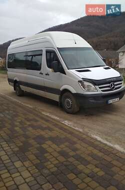 Характеристики Mercedes-Benz Sprinter Пригородный автобус