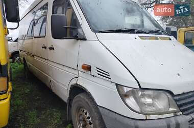 Характеристики Mercedes-Benz Sprinter Приміський автобус