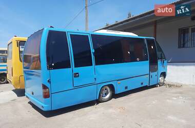 Характеристики Mercedes-Benz Sprinter Пригородный автобус