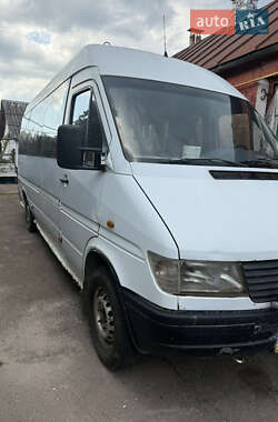 Характеристики Mercedes-Benz Sprinter Пригородный автобус