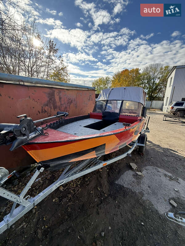 Катер Прогресс 2