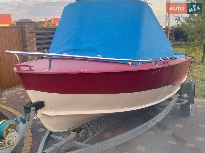 Човен Прогресс 2 2002 в Хмельницькому фото Човен Прогресс 2 2002 в Хмельницькому
