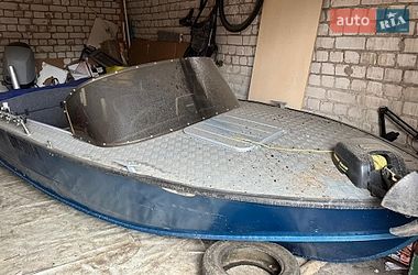 Лодка Прогресс 4 1980 в Херсоне