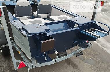 Катер Прогресс 4M 2022 в Києві