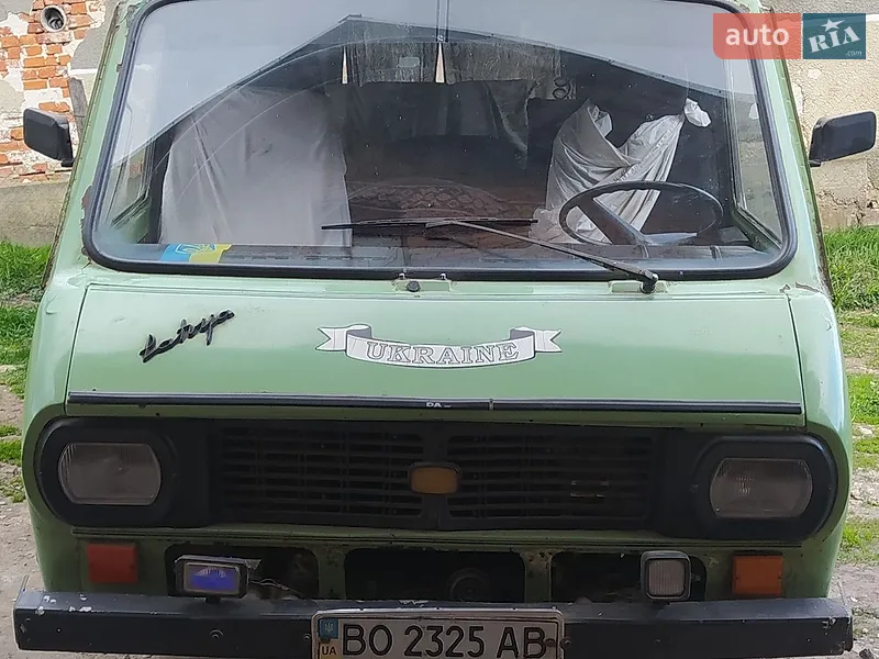 РАФ 2203