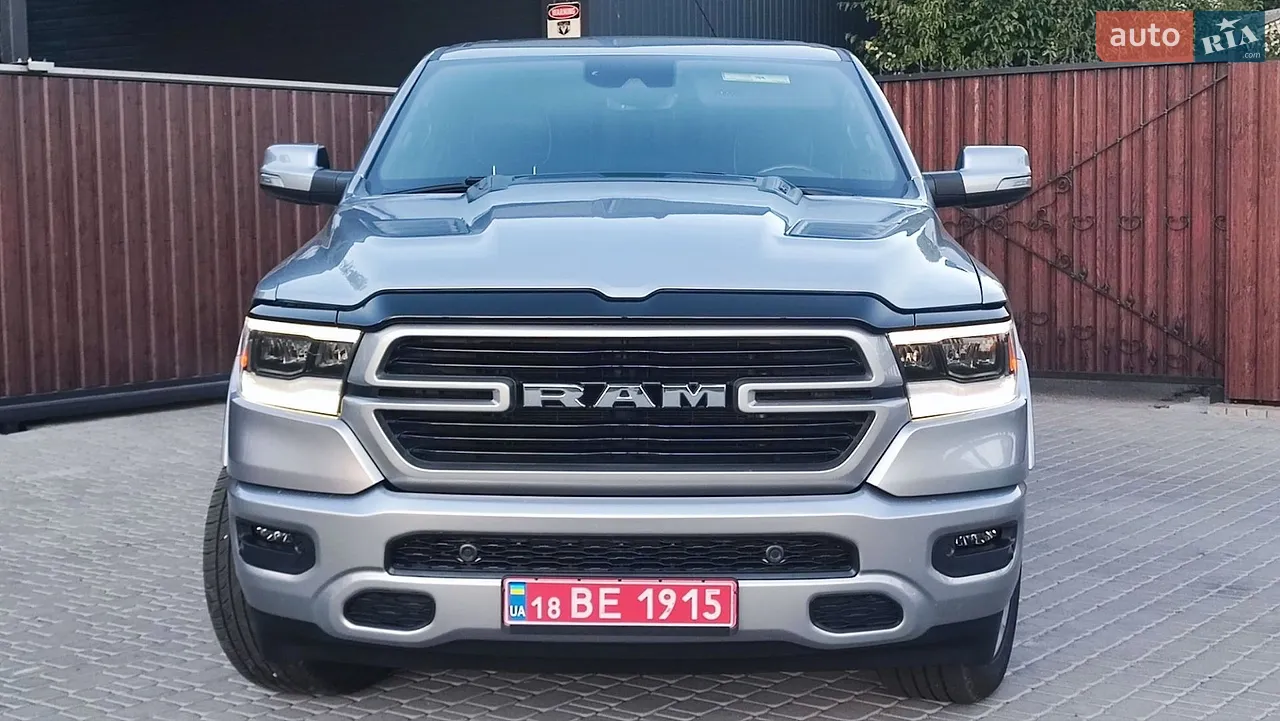 2021 RAM 1500 - мініатюра 3