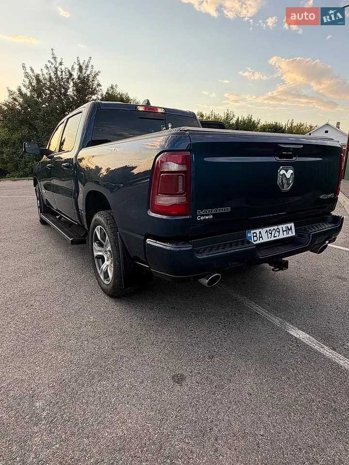 2023 RAM 1500 - мініатюра 2