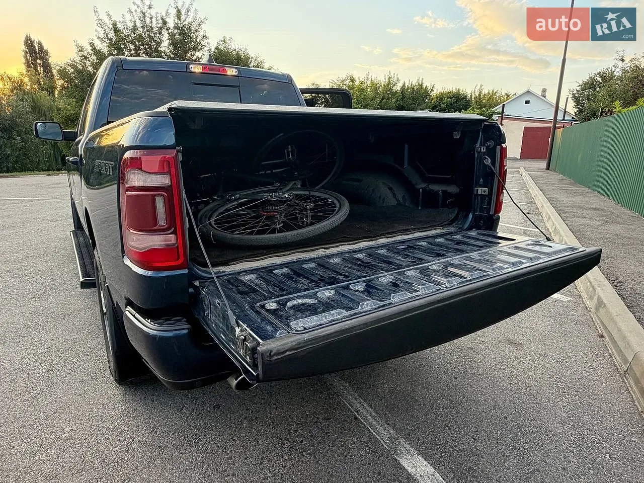 2023 RAM 1500 - мініатюра 4