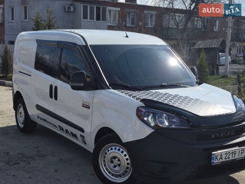 Легковые Ram Promaster City