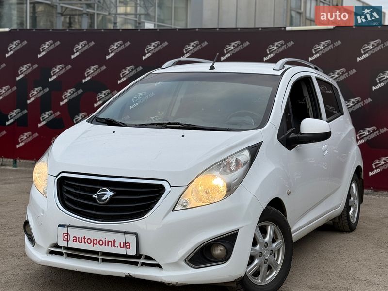 Хетчбек Ravon R2