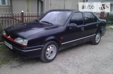 Renault 19  1999