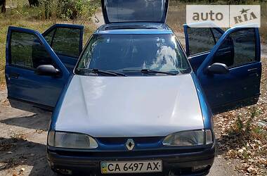 Renault 19  1992