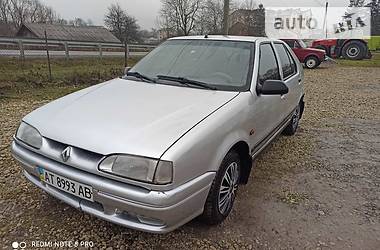 Renault 19  1993