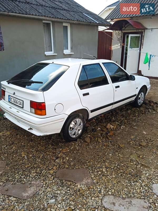 Хетчбек Renault 19 1991 в Львові