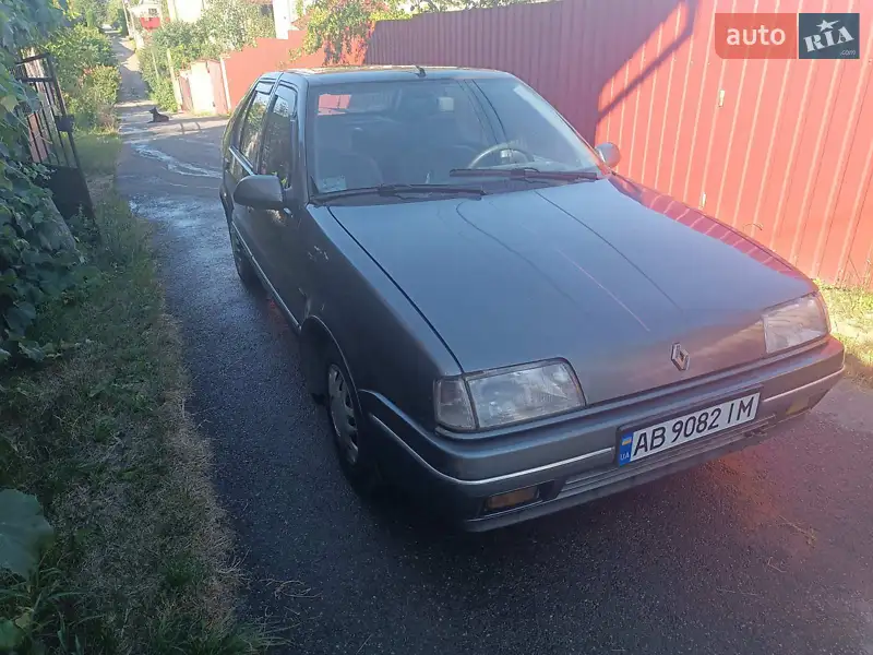 Renault 19 1989