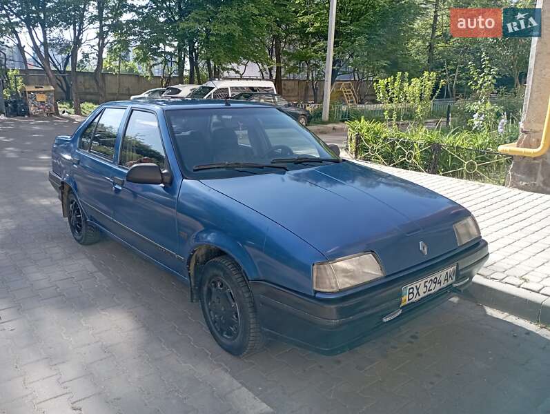 Renault 19