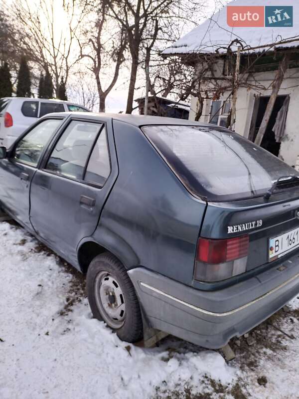 Хетчбек Renault 19 1989 в Бібрці