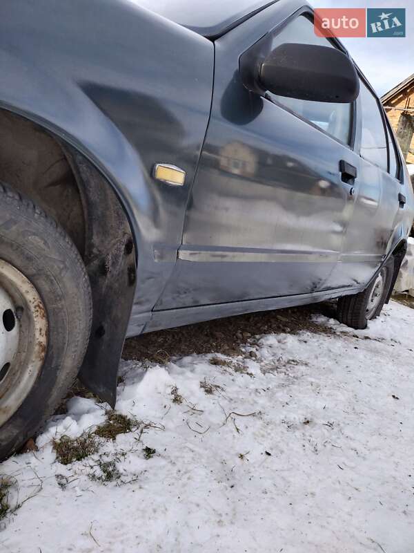 Хетчбек Renault 19 1989 в Бібрці