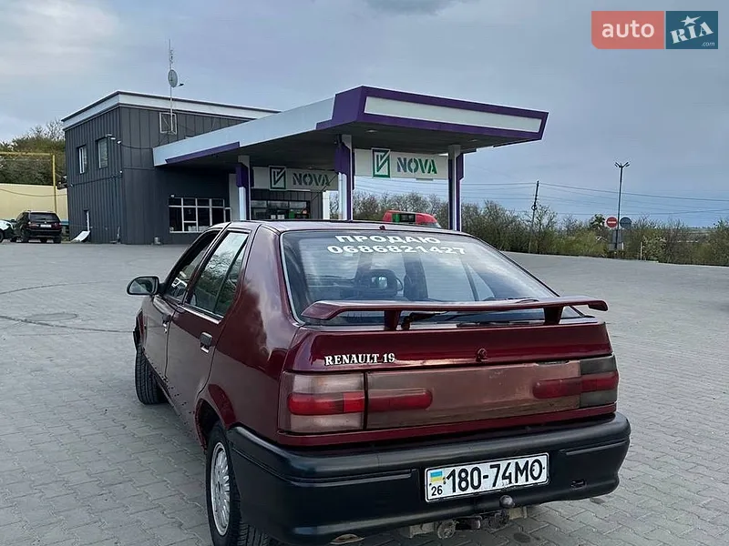 Renault 19 1989