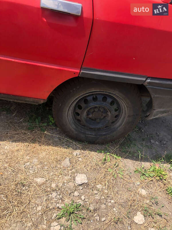 Седан Renault 21 1986 в Каменском