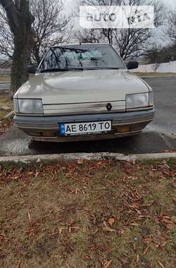 Renault 21  1986