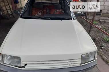 Renault 21  1988
