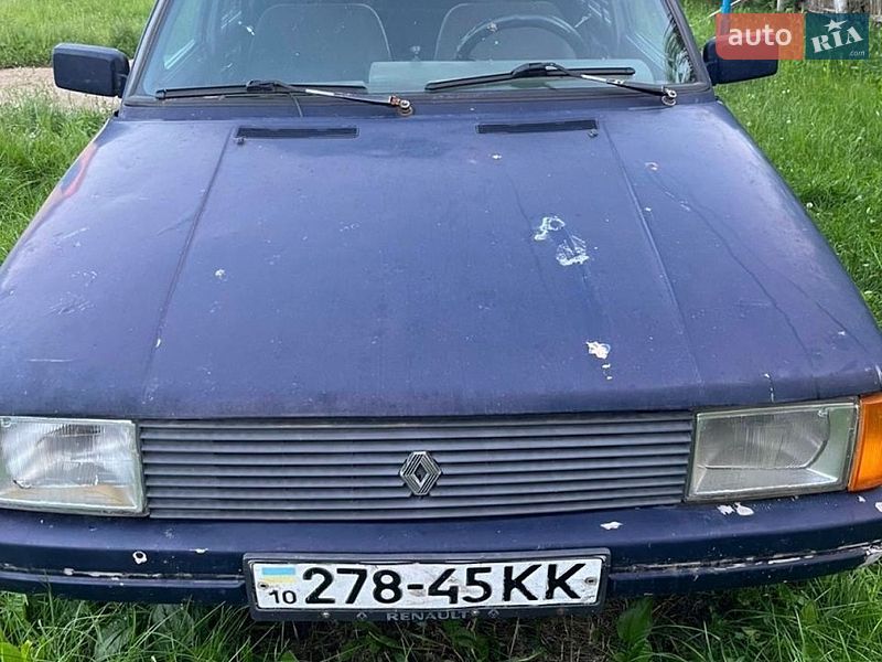 Renault 9