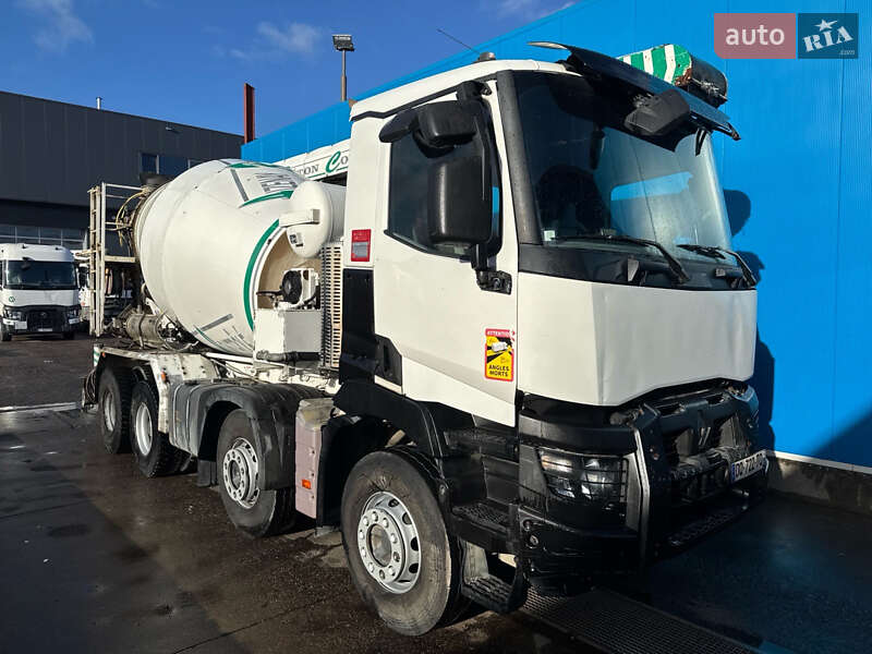 Вантажівки Renault C-Series