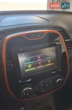 Внедорожник / Кроссовер Renault Captur 2016 в Ивано-Франковске