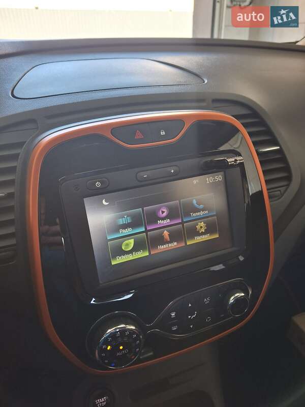 Внедорожник / Кроссовер Renault Captur 2016 в Ивано-Франковске