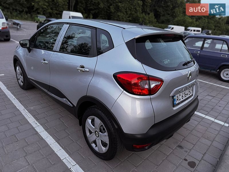 Позашляховик / Кросовер Renault Captur 2013 в Луцьку фото 13 Позашляховик / Кросовер Renault Captur 2013 в Луцьку