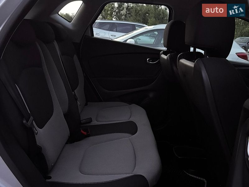 Позашляховик / Кросовер Renault Captur 2013 в Луцьку фото 48 Позашляховик / Кросовер Renault Captur 2013 в Луцьку