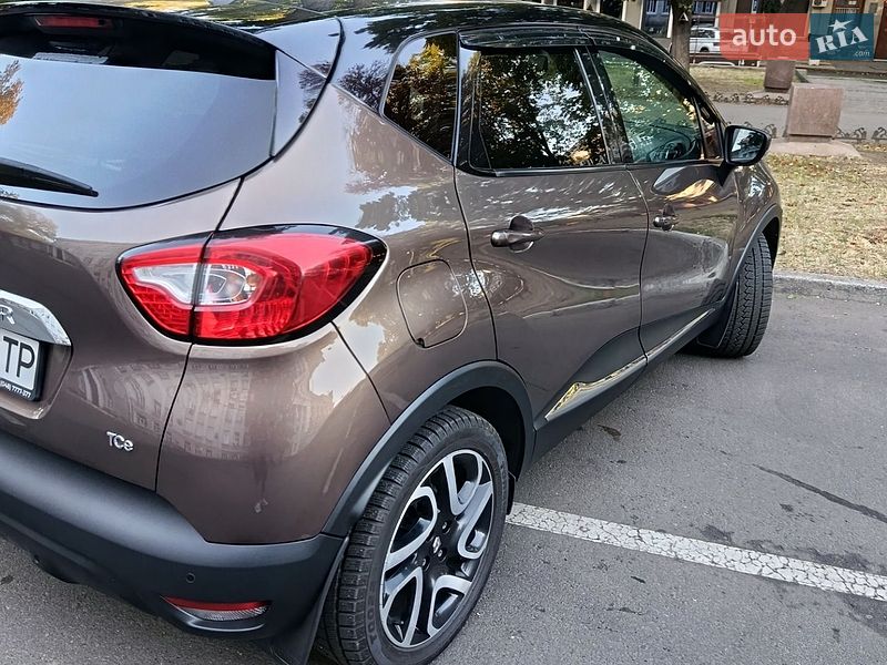 Внедорожник / Кроссовер Renault Captur 2015 в Одессе
