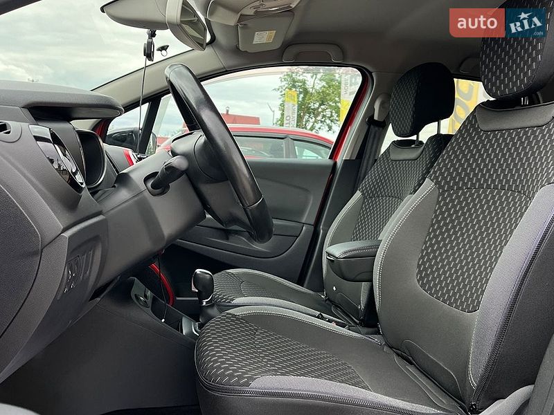 Внедорожник / Кроссовер Renault Captur 2019 в Коломые фото 9 Внедорожник / Кроссовер Renault Captur 2019 в Коломые
