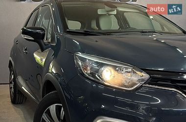 Внедорожник / Кроссовер Renault Captur 2019 в Одессе