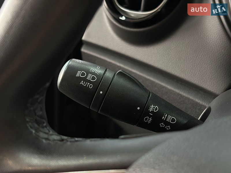 Внедорожник / Кроссовер Renault Captur 2019 в Одессе