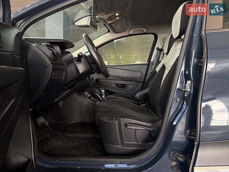 Внедорожник / Кроссовер Renault Captur 2019 в Одессе