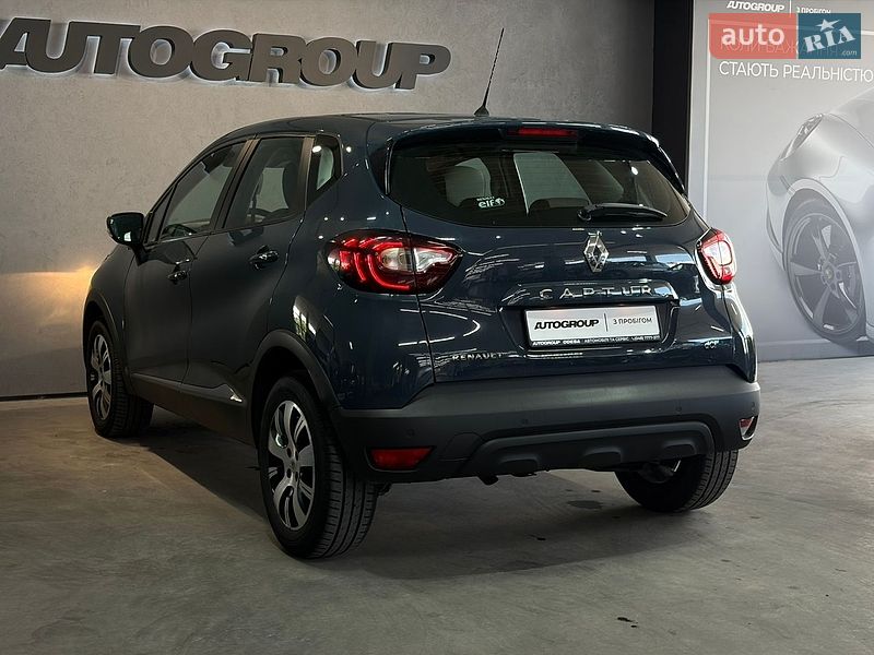 Внедорожник / Кроссовер Renault Captur 2019 в Одессе