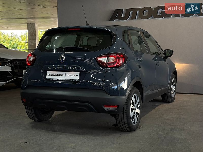 Внедорожник / Кроссовер Renault Captur 2019 в Одессе