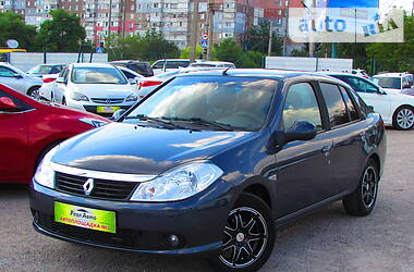 Renault Clio Symbol  2010