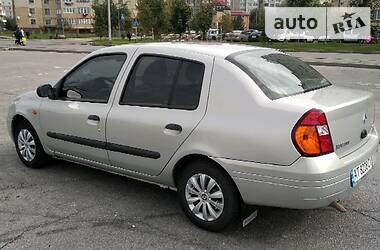 Renault Clio Symbol  2002