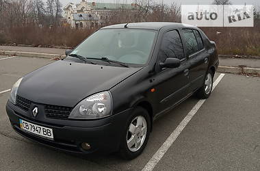 Renault Clio Symbol  2003