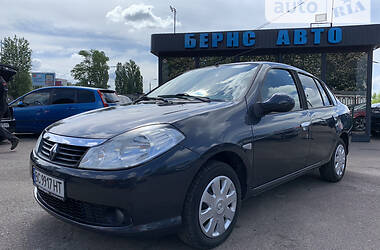 Renault Clio Symbol cdi  2010