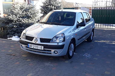 Renault Clio Symbol  2004