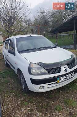 Renault Clio Symbol  2003